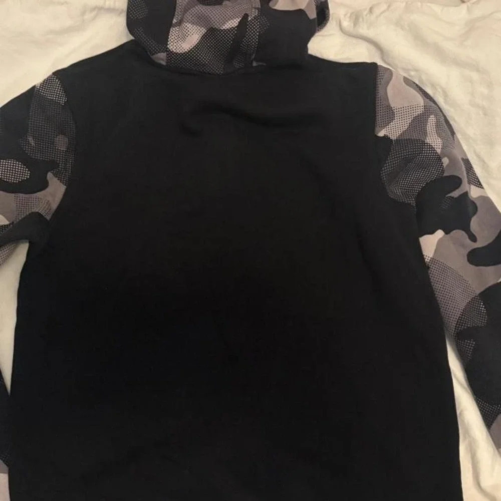 Comfy Sporty Nike black and gray camouflage kids boy hoodie and pant set size